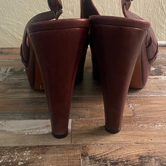 Alaia Eyelet Slingback Heels - Picture 10 of 12